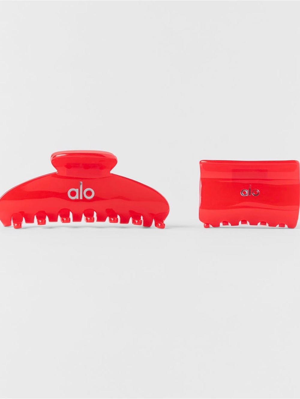 NWT 💋 Alo Yoga Bright Red Hair Claw Clips (2-Pack)